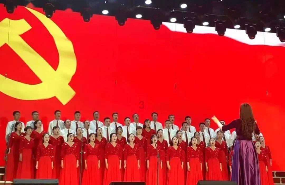 乳房肿块突然增大 当心变成乳腺肿瘤